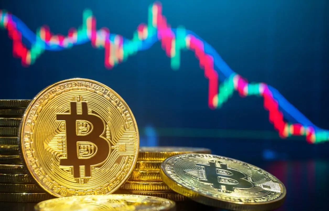 Что происходит с Биткоином и сколько он будет стоить